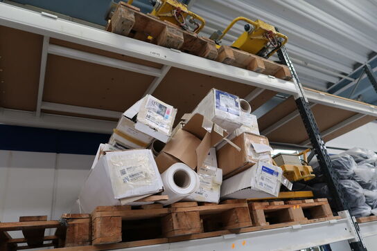 Palle med div. varelager