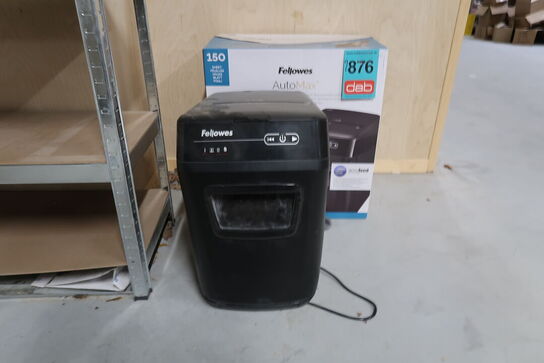 Fellowes AutoMax 150C makulator