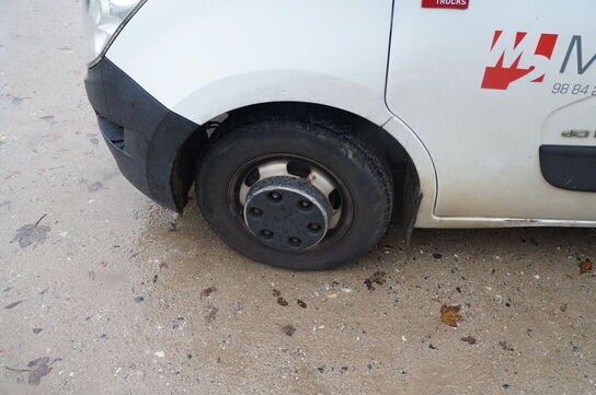 Ladbil RENAULT MASTER 2.3 DCI