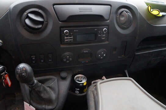 Ladbil RENAULT MASTER 2.3 DCI