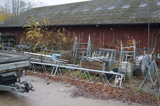 Stort parti HAKI stillads