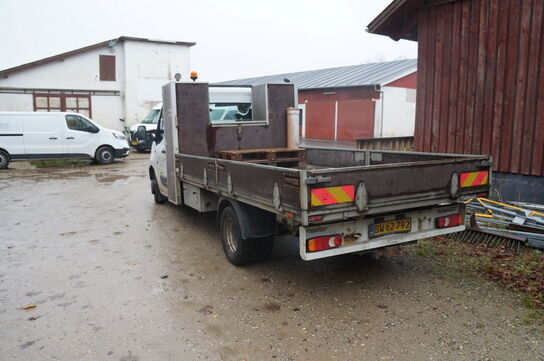 Ladbil RENAULT MASTER 2.3 DCI