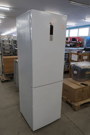 Køle- / Fryseskab POINT RF4400W