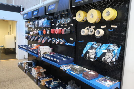 Varelager for 3.886.269,- ekskl. moms i kostpris