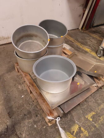 Diverse Gastrobakker, kar