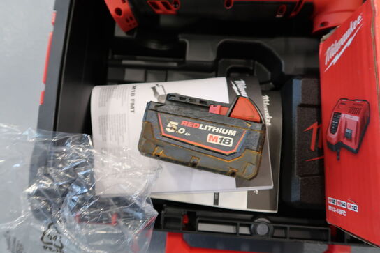 Akku håndværktøj MILWAUKEE M18 FMT med batteri og lader 