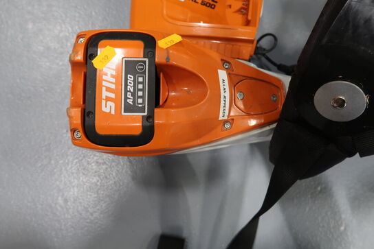 Akku buskrydder STIHL FSA 135 med batteri, lader samt rygbæresystem
