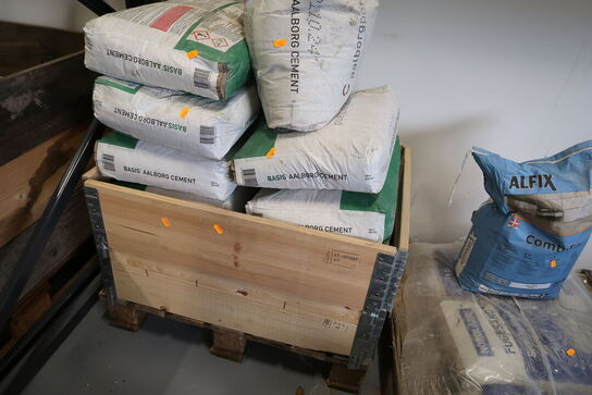 Palle med cement AALBORG CEMENT