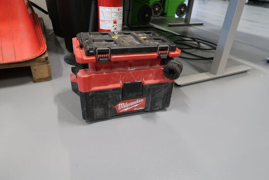 Støvsuger MILWAUKEE M18 FPOVCL