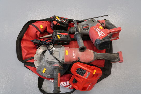 2 stk. akku håndværktøj MILWAUKEE M18 ONEFH med 2 stk. batterier og lader 