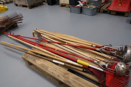 Palle med div. Haveredskaber FISKARS, GALAX