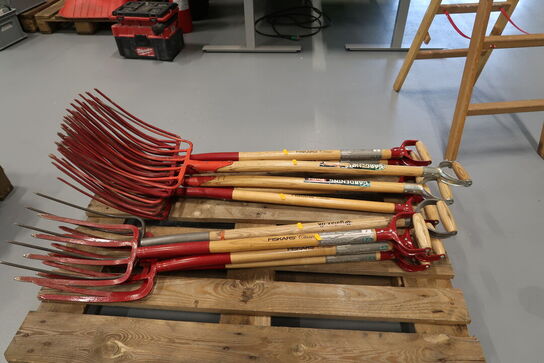 Palle med div. Haveredskaber FISKARS