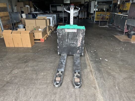 El-hund, Mitsubishi PBP16N2 - 1600 kg