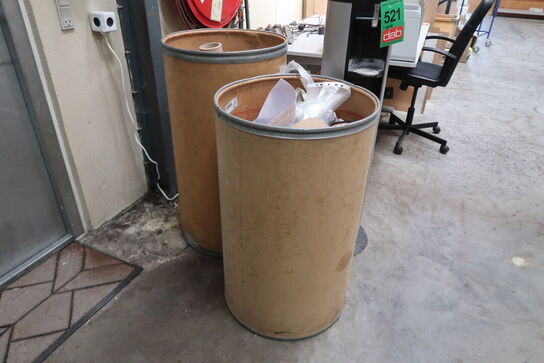 Vanddispenser + 2 spande 