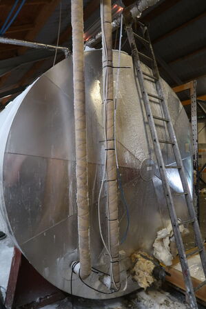 Parafintank med varmelegeme 40.000 L