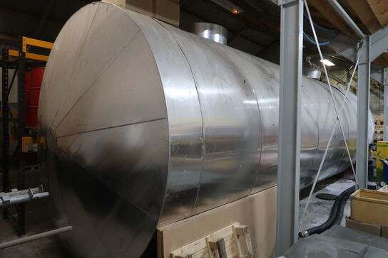 Parafintank med varmelegeme 40.000 L