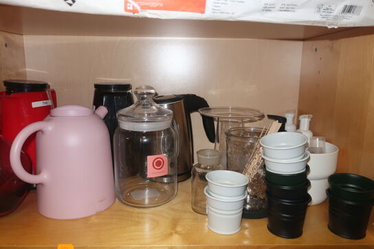 Reolsektion med indhold