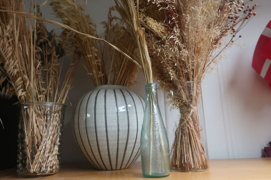 Reolsektion med indhold