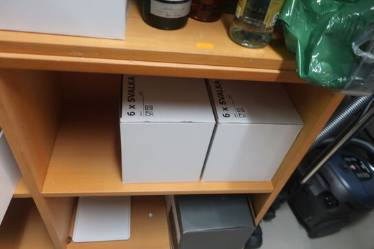 Reolsektion med indhold