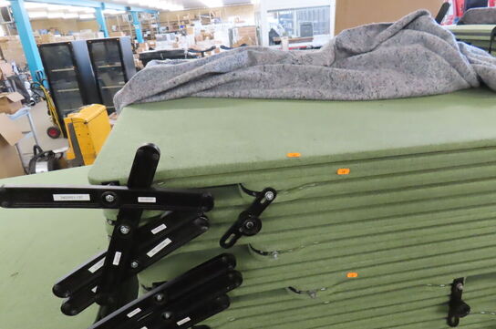 Palle med akkustikvægge / rumdelere 