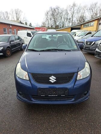 Personbil SUZUKI SX4 1.6 Sedan