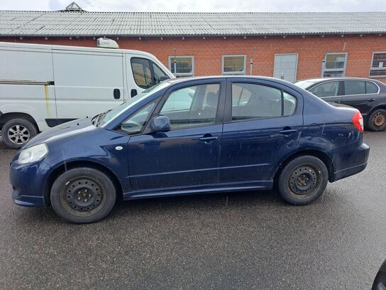 Personbil SUZUKI SX4 1.6 Sedan