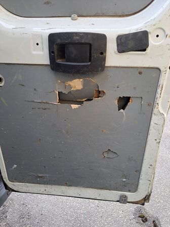 Varebil PEUGEOT Boxer 2.0 HDI 163 HK L2H2