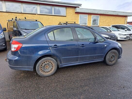 Personbil SUZUKI SX4 1.6 Sedan