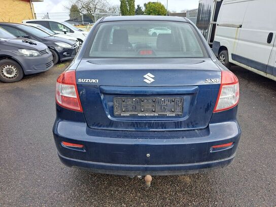 Personbil SUZUKI SX4 1.6 Sedan