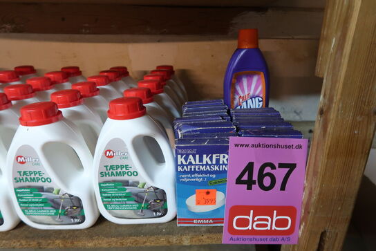 Stort parti rengøringsartikler m.m.