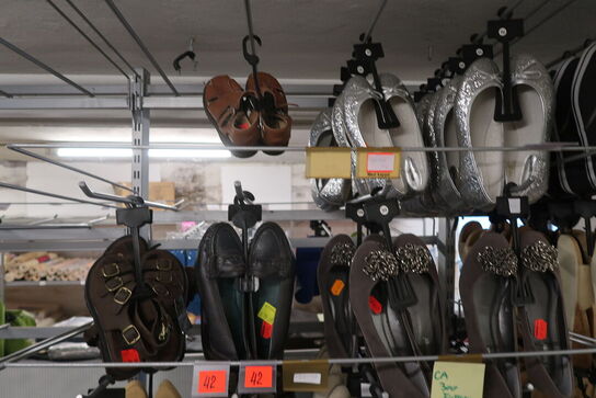 Ca. 300 par ass. Fodtøj 