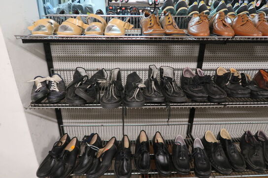 Ca. 200 par ass. Fodtøj 