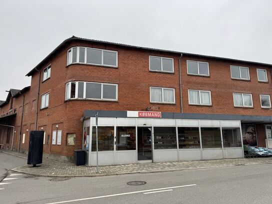 Dige Lavpris A/S *DEL 2*