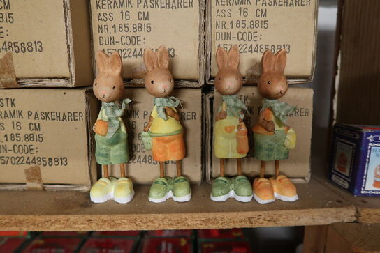 Stort parti julepynt - tøm 1 fag 