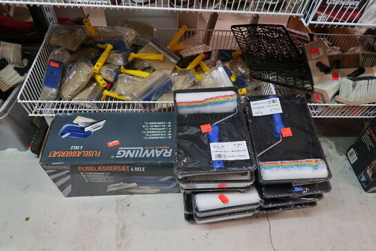 Stort parti maler udstyr m.m. - Tøm 5 fag 