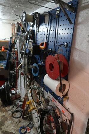 Tøm trappegang og værksted 