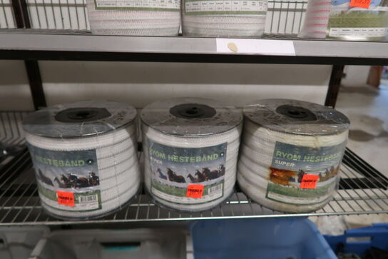 3 fag med diverse handelsvarer