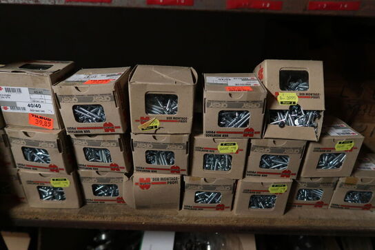 Kæmpe parti søm, skruer m.m. - tøm 2 fag