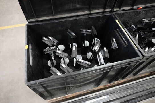 Lampeskinner med spots NORLUX MIB