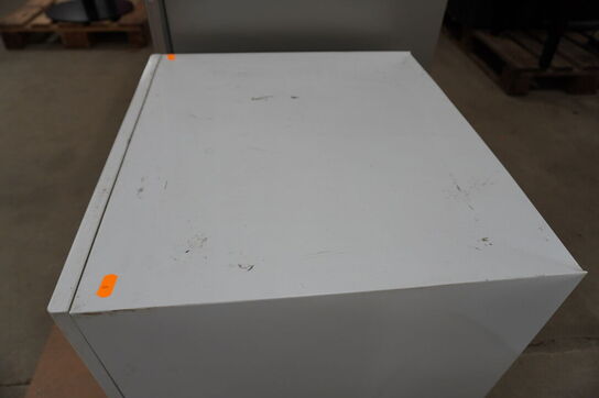 Bordopvasker SIEMENS og Køleskab MATSUI