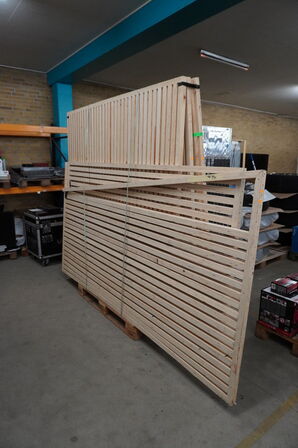 6 stk. Rumdelere/Lamelvægge i limtræ