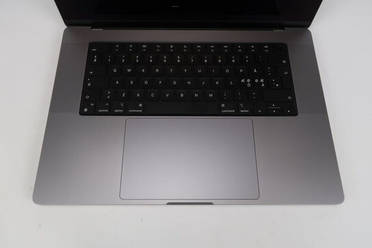 Apple MacBook Pro M1 16"