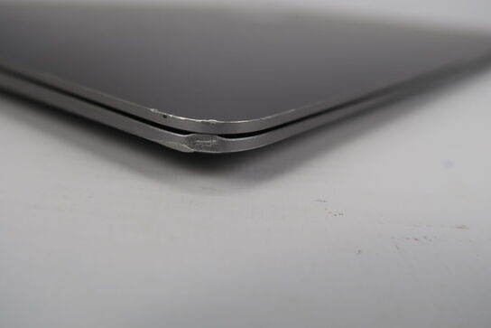 Apple MacBook Air M1 13"