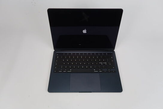 Apple MacBook Air M2 2022