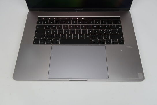 Apple MacBook Pro i7 15,6"