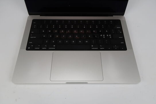 Apple MacBook Pro M1 14"