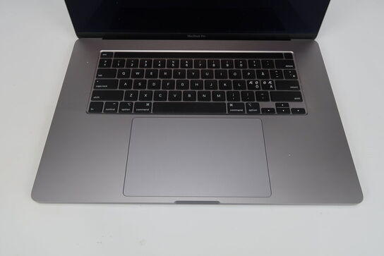 Apple MacBook Pro 16" i9