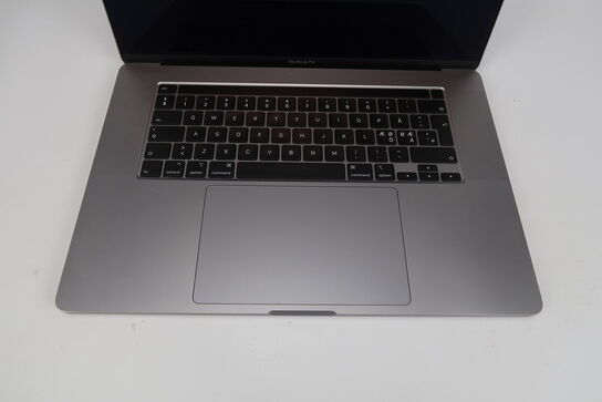 Apple MacBook Pro 16" i7