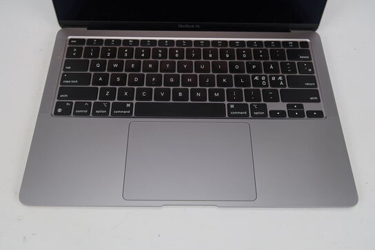 Apple MacBook Air M1 13"