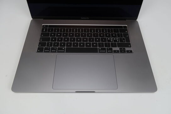 Apple MacBook Pro 16" i9